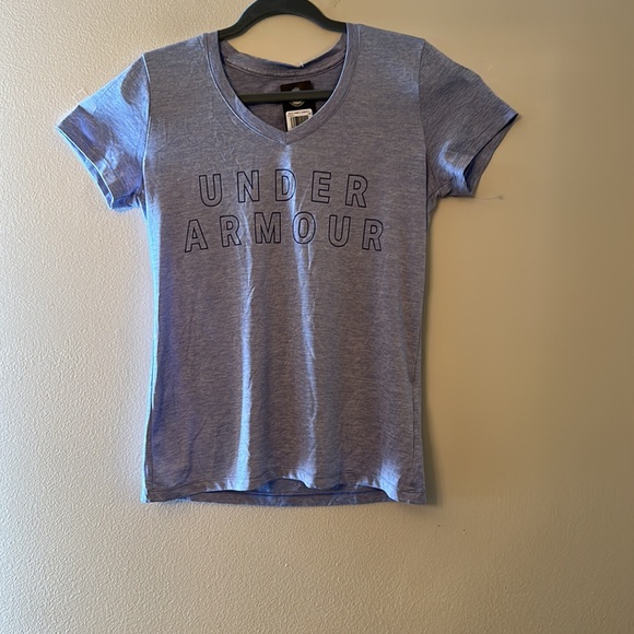 Under Armour Women’s Heathered Purple V-Neck Athletic Logo Tee – Size Small NEW - Picture 5 of 7